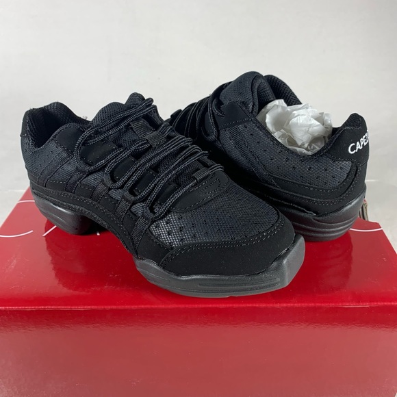 NEW Capezio Rock It Dansneaker in Black Size 4M - Picture 1 of 10